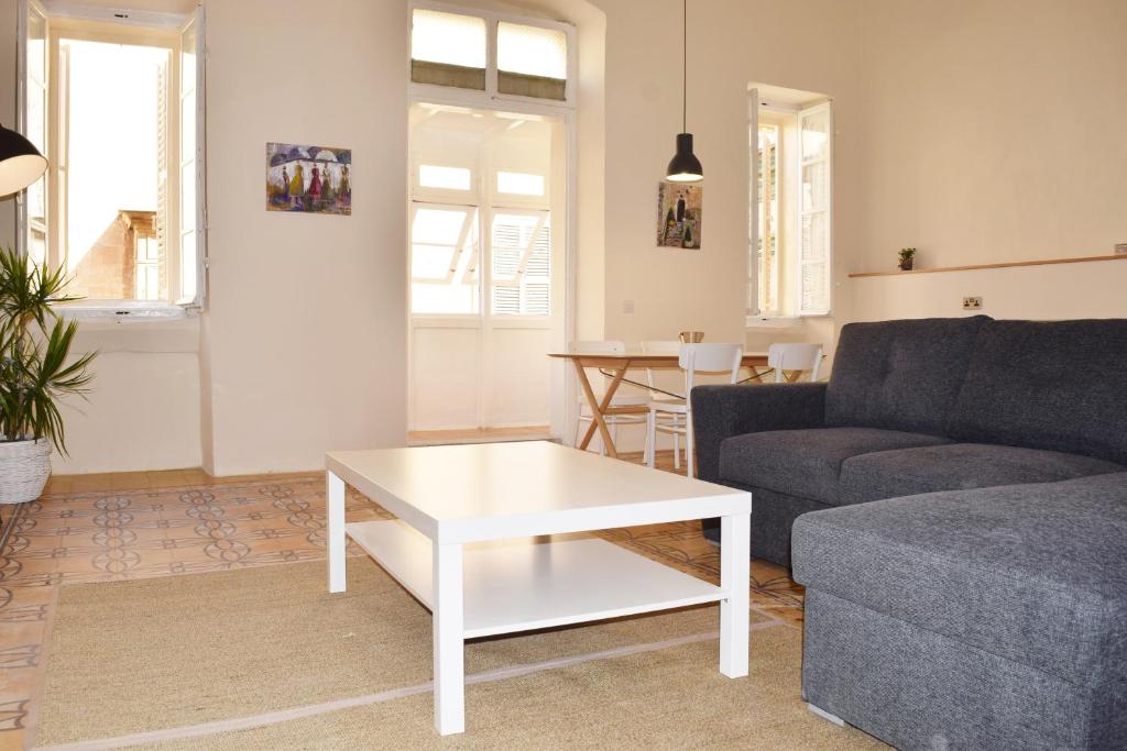 Valletta Mint Apartment 1 room 5